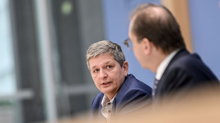 Anthropic Claude Mythos: BSI warnt vor weitreichenden KI-Sicherheitsfolgen