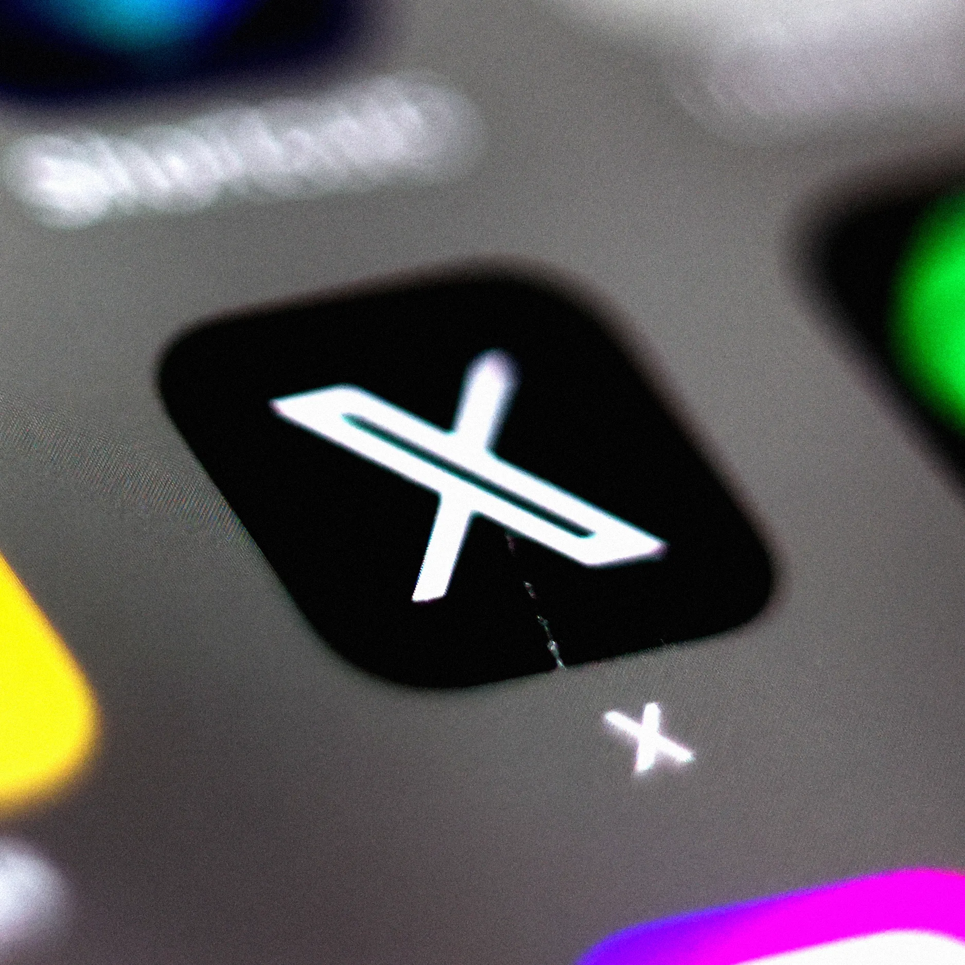 Wired Report: X's Grok AI Chatbot Spreads Fake Content About Iran War