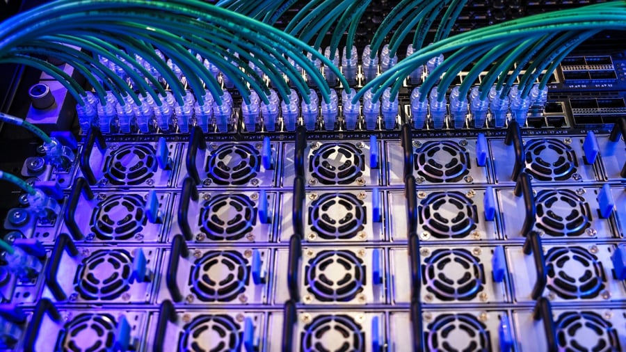 Handelsblatt: KI-Startup Polarise plant zweites Rechenzentrum in Bayern für 30 Megawatt